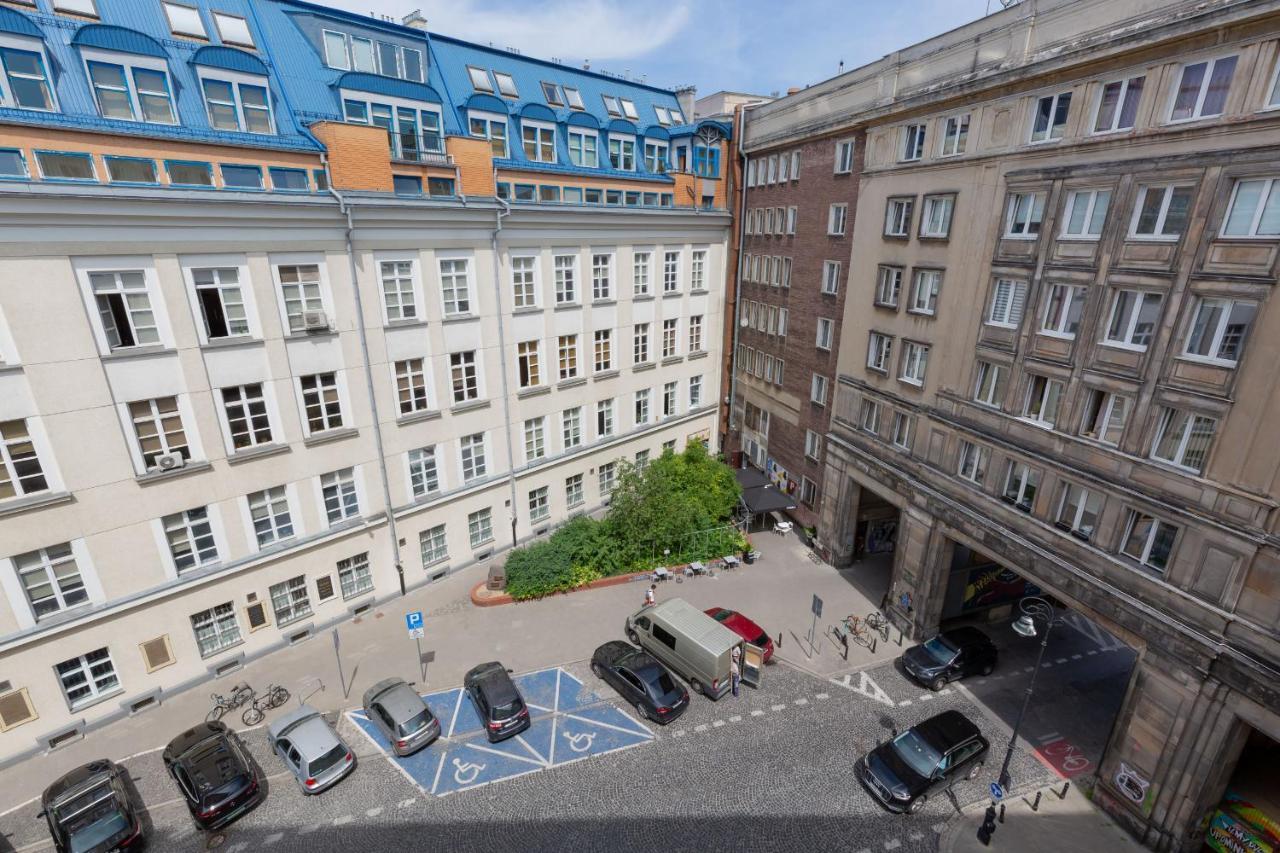 شقة وارسو  في Metro Politechnika Studio Konstytucji By Renters المظهر الخارجي الصورة