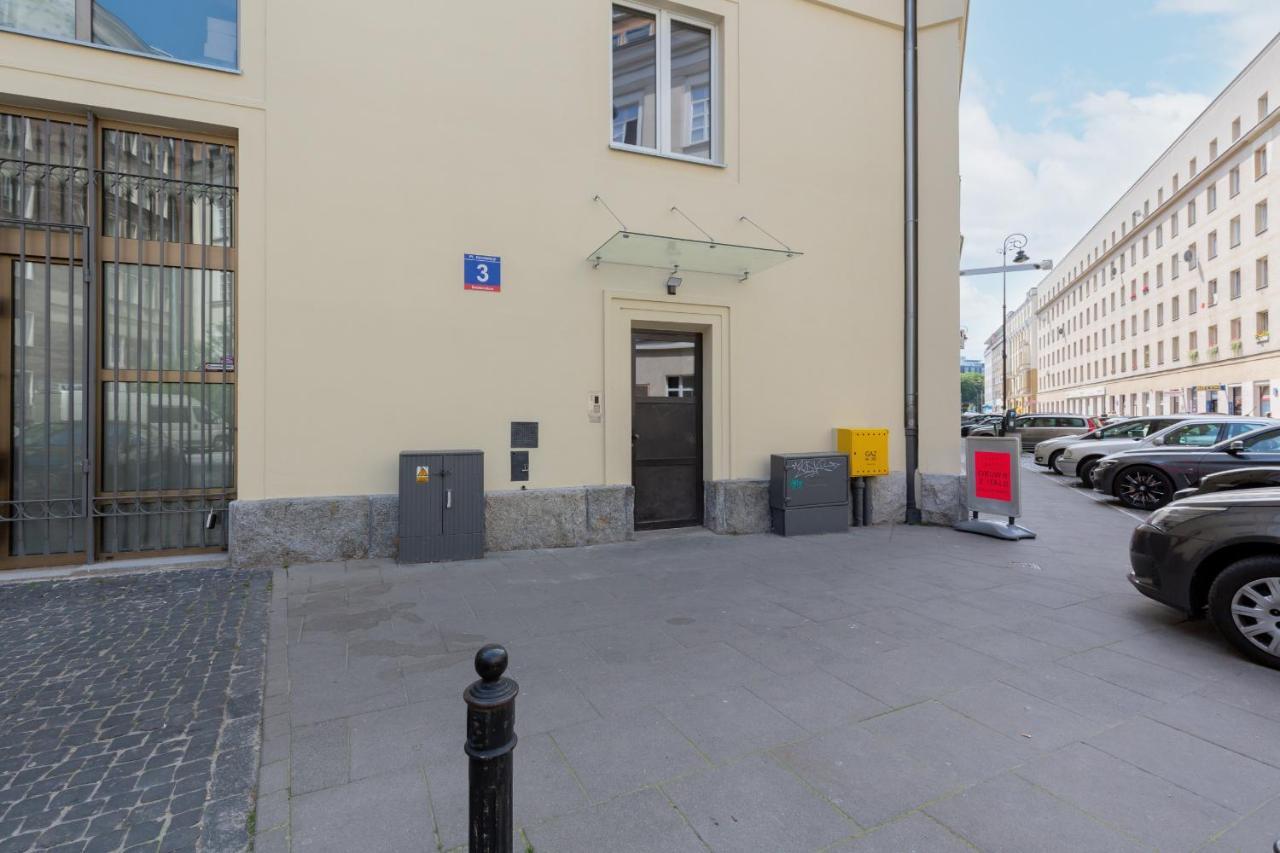 شقة وارسو  في Metro Politechnika Studio Konstytucji By Renters المظهر الخارجي الصورة